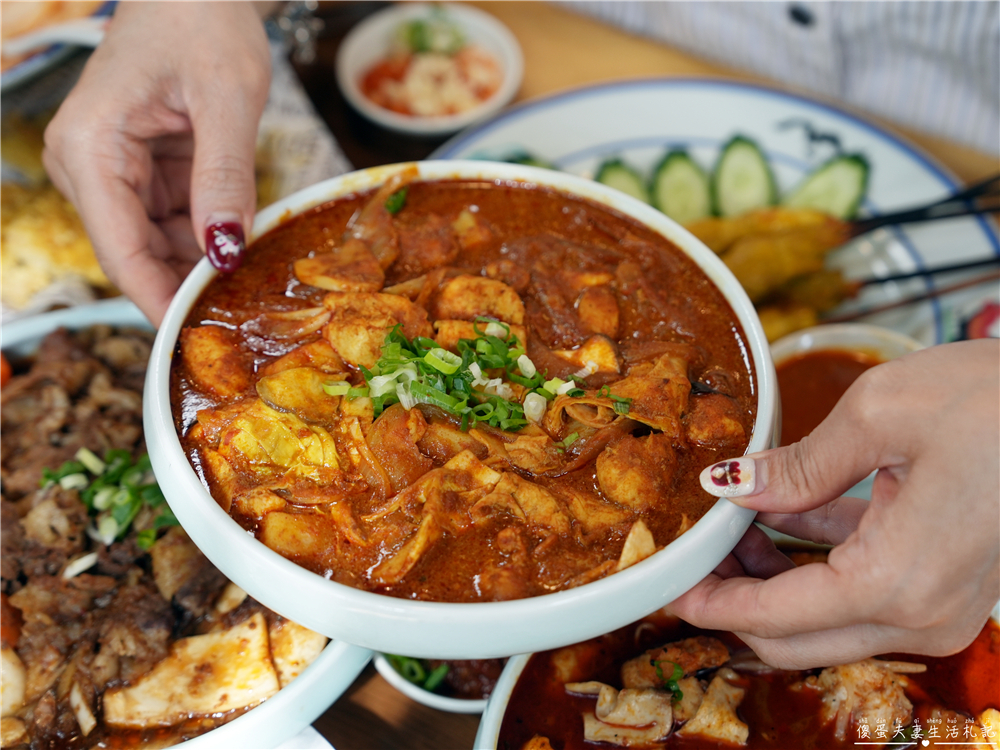 【苗栗頭份美食】『來馬食光』頭份交流道旁超人氣南洋料理！來馬烤雞強勢登場！親子寵物友善餐廳！ @傻蛋夫妻生活札記