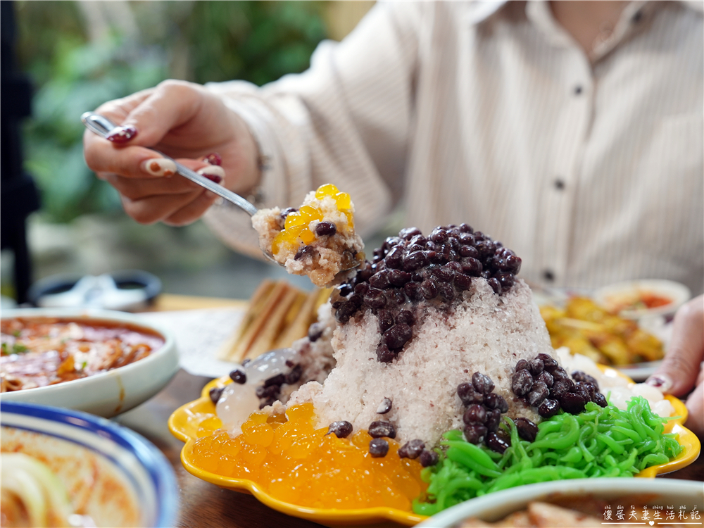 【苗栗頭份美食】『來馬食光』頭份交流道旁超人氣南洋料理！來馬烤雞強勢登場！親子寵物友善餐廳！ @傻蛋夫妻生活札記