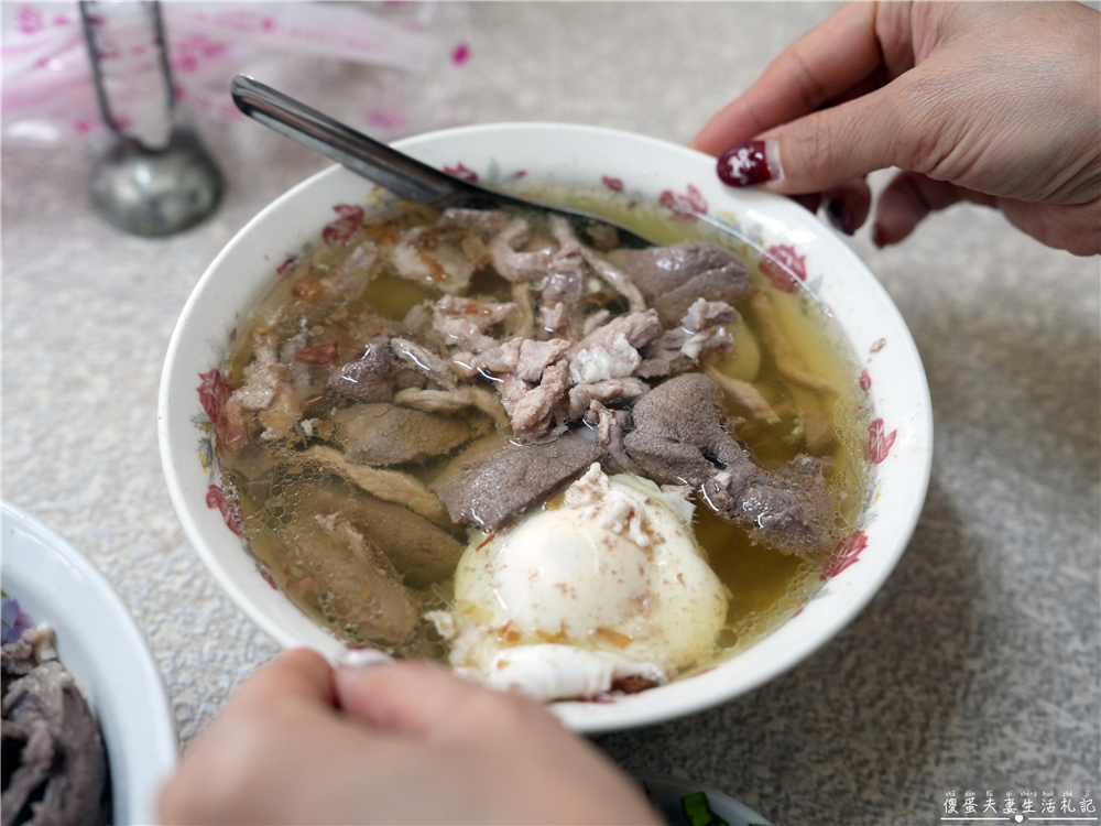 【苗栗公館美食】『公館什錦麵店』大碗實在！超低調的無招牌隱藏版麵店！ @傻蛋夫妻生活札記