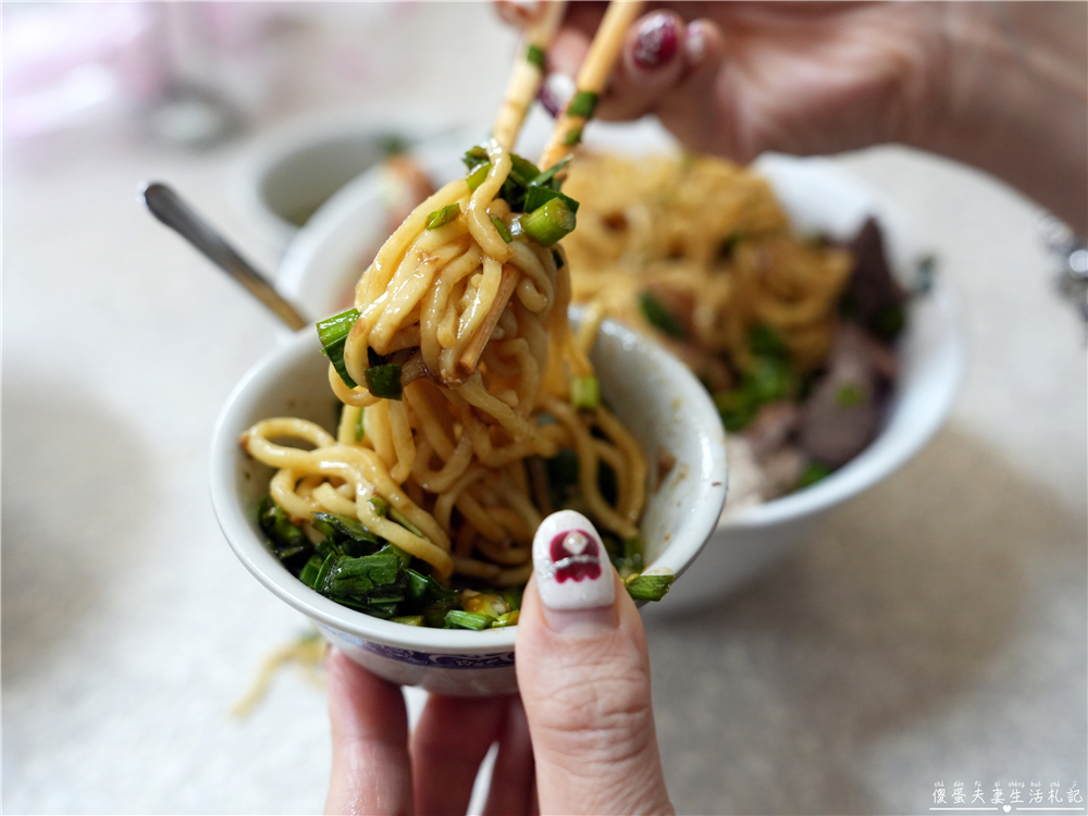 【苗栗公館美食】『公館什錦麵店』大碗實在！超低調的無招牌隱藏版麵店！ @傻蛋夫妻生活札記