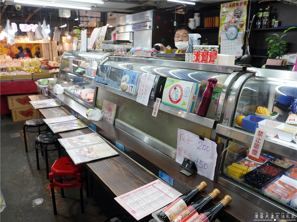 【台中北屯美食】『丸億生魚片壽司』超澎派雄霸套餐！新一點利黃昏市場的日式料理！ @傻蛋夫妻生活札記