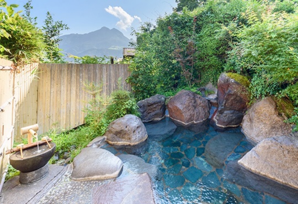 【日本大分溫泉】『湯布院御三家 山之飯店夢想園 / 山のホテル夢想園』由布院日歸溫泉！1000円的絕景露天湯，邊泡湯邊看由布岳！ @傻蛋夫妻生活札記