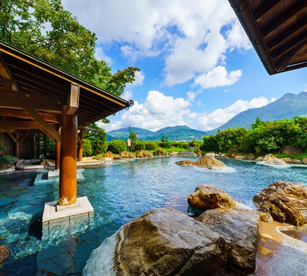 【日本大分溫泉】『湯布院御三家 山之飯店夢想園 / 山のホテル夢想園』由布院日歸溫泉！1000円的絕景露天湯，邊泡湯邊看由布岳！ @傻蛋夫妻生活札記