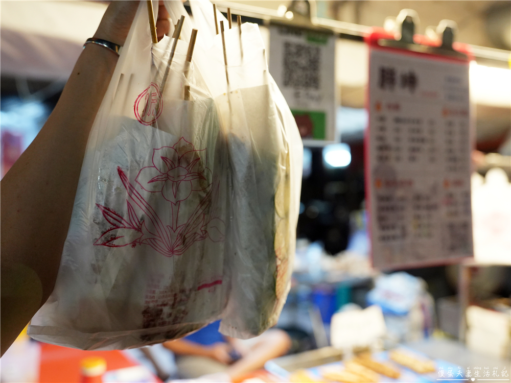 【高雄鳳山美食】『胖坤碳烤美食』碳香十足！鳳山街邊的超夯古早味碳烤~ @傻蛋夫妻生活札記