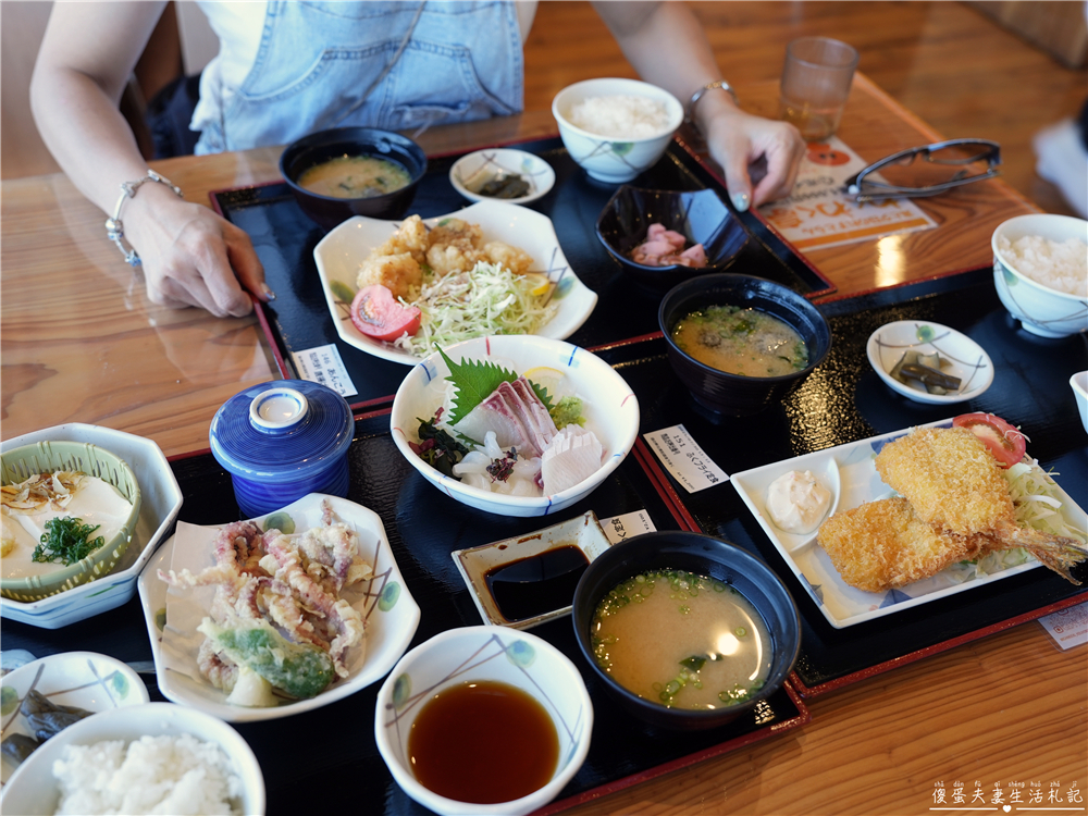 【日本山口美食】『わくわく亭』角島海景第一排必吃海鮮丼!道之驛人氣高CP值海鮮食堂推薦~ @傻蛋夫妻生活札記 【日本山口美食】『わくわく亭』角島海景第一排必吃海鮮丼!道之驛人氣高CP值海鮮食堂推薦~ @傻蛋夫妻生活札記