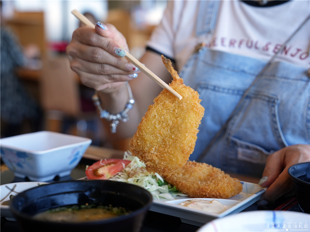 【日本山口美食】『わくわく亭』角島海景第一排必吃海鮮丼！道之驛人氣高CP值海鮮食堂推薦~ @傻蛋夫妻生活札記