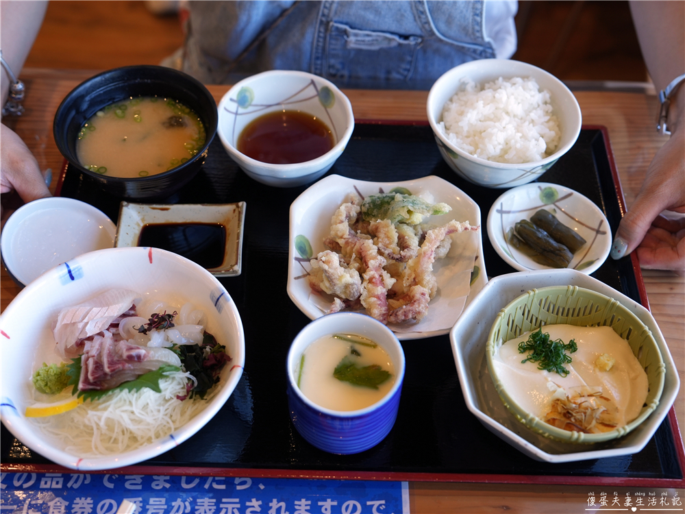 【日本山口美食】『わくわく亭』角島海景第一排必吃海鮮丼!道之驛人氣高CP值海鮮食堂推薦~ @傻蛋夫妻生活札記 【日本山口美食】『わくわく亭』角島海景第一排必吃海鮮丼!道之驛人氣高CP值海鮮食堂推薦~ @傻蛋夫妻生活札記