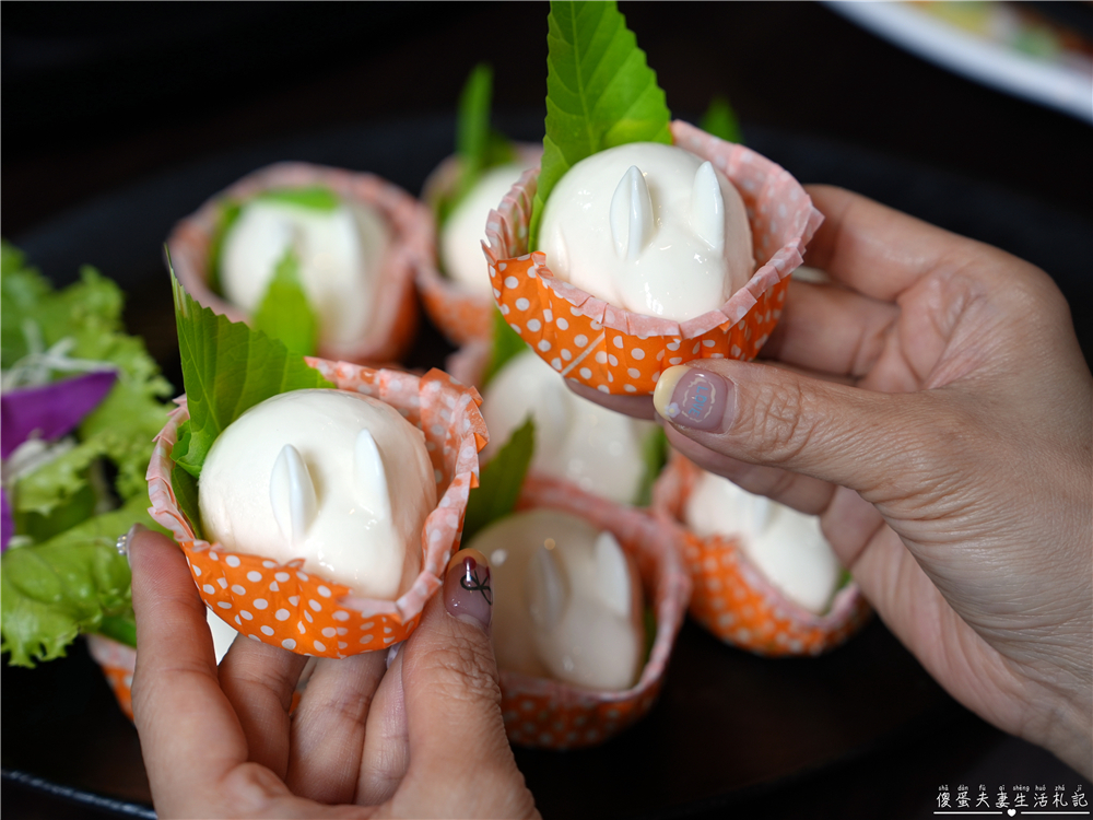 【苗栗竹南美食】『東棧時光』2026年母親節合菜溫馨登場！竹南在地的熱炒餐酒館~ @傻蛋夫妻生活札記