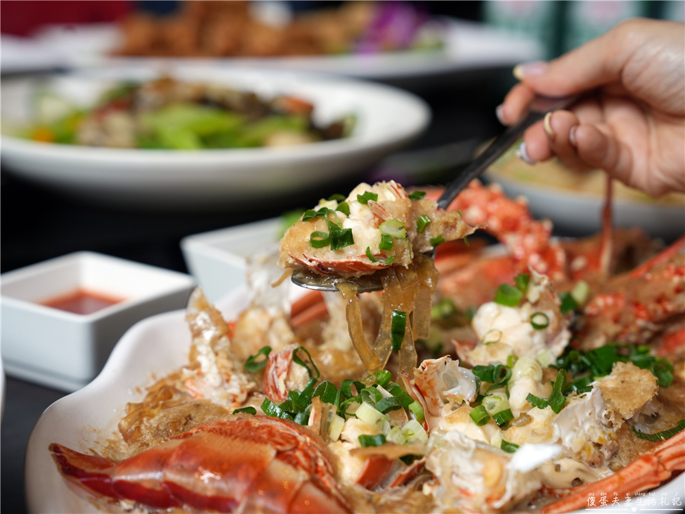 【苗栗竹南美食】『東棧時光』2026年母親節合菜溫馨登場!竹南在地的熱炒餐酒館~ @傻蛋夫妻生活札記 【苗栗竹南美食】『東棧時光』2026年母親節合菜溫馨登場!竹南在地的熱炒餐酒館~ @傻蛋夫妻生活札記