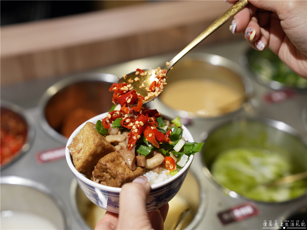 【苗栗頭份美食】『真涮吃到飽火鍋-頭份旗艦店』沒吃飽不准走!連肉品都是無限供應的超猛吃到飽火鍋! @傻蛋夫妻生活札記 【苗栗頭份美食】『真涮吃到飽火鍋-頭份旗艦店』沒吃飽不准走!連肉品都是無限供應的超猛吃到飽火鍋! @傻蛋夫妻生活札記