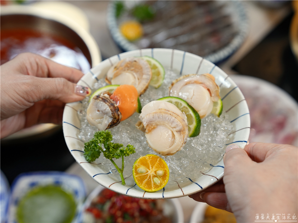 【苗栗頭份美食】『真涮吃到飽火鍋-頭份旗艦店』沒吃飽不准走！連肉品都是無限供應的超猛吃到飽火鍋！ @傻蛋夫妻生活札記