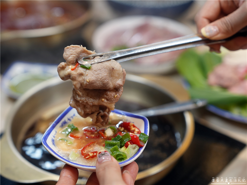 【苗栗頭份美食】『真涮吃到飽火鍋-頭份旗艦店』沒吃飽不准走!連肉品都是無限供應的超猛吃到飽火鍋! @傻蛋夫妻生活札記 【苗栗頭份美食】『真涮吃到飽火鍋-頭份旗艦店』沒吃飽不准走!連肉品都是無限供應的超猛吃到飽火鍋! @傻蛋夫妻生活札記