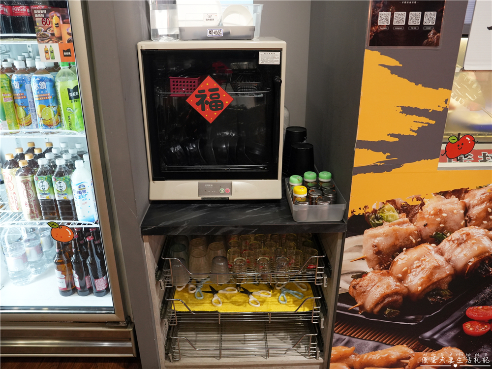 【台中豐原美食】『伙房燒烤-豐原旗艦店』大口撸串！營業到半夜的寵物友善燒烤店！ @傻蛋夫妻生活札記