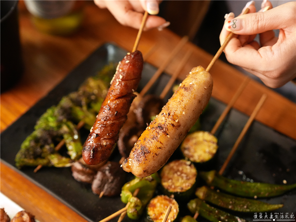 【台中豐原美食】『伙房燒烤-豐原旗艦店』大口撸串！營業到半夜的寵物友善燒烤店！ @傻蛋夫妻生活札記