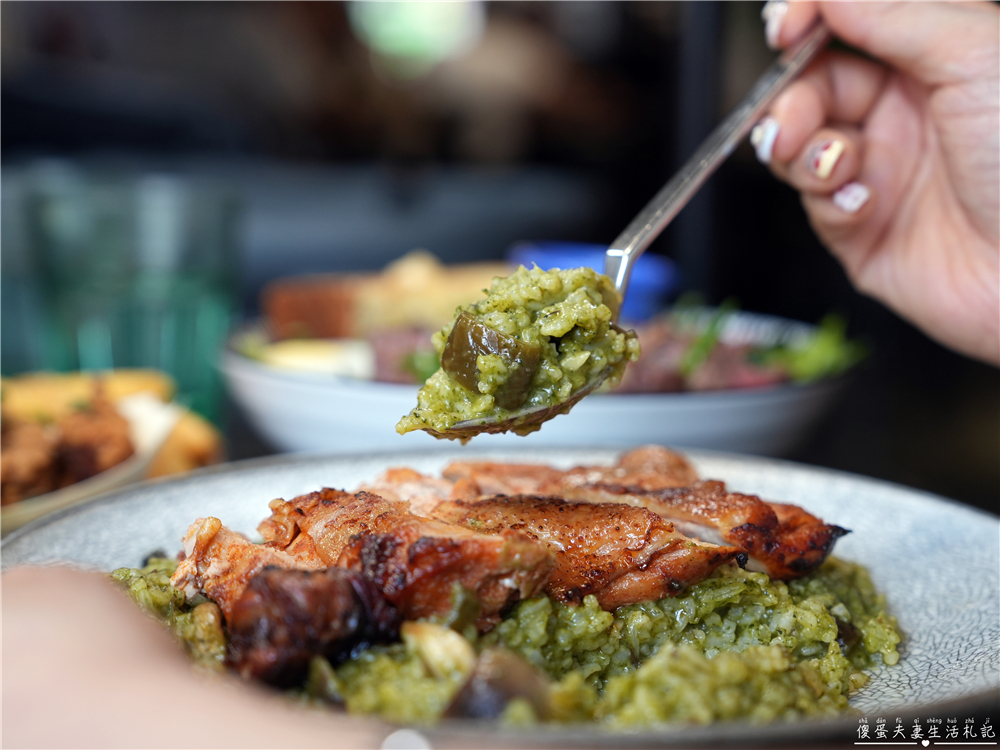 【台中西屯美食】『春三朝午』清爽登場!9oz萬牛犇騰一盆草vs燕麥優格碗!逢甲寵物友善早午餐推薦~ @傻蛋夫妻生活札記 【台中西屯美食】『春三朝午』清爽登場!9oz萬牛犇騰一盆草vs燕麥優格碗!逢甲寵物友善早午餐推薦~ @傻蛋夫妻生活札記