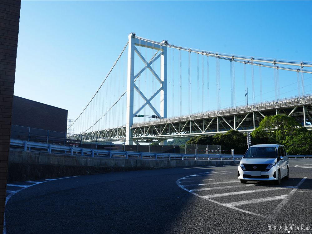【日本福岡、山口景點】『關門橋』一橋兩景，跨越本州與九州的海上通道風景，走訪兩側休息站！ @傻蛋夫妻生活札記