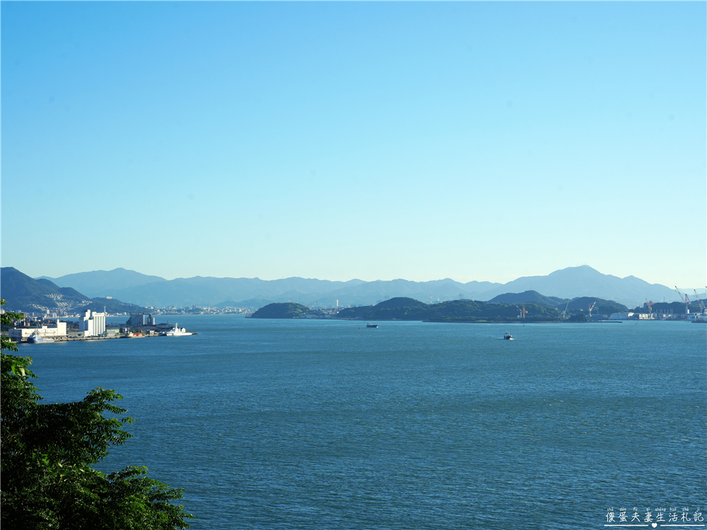 【日本福岡、山口景點】『關門橋』一橋兩景，跨越本州與九州的海上通道風景，走訪兩側休息站！ @傻蛋夫妻生活札記