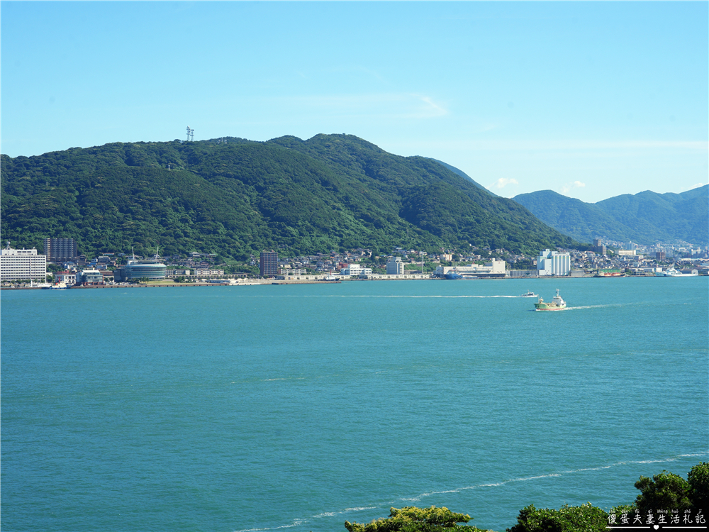 【日本福岡、山口景點】『關門橋』一橋兩景，跨越本州與九州的海上通道風景，走訪兩側休息站！ @傻蛋夫妻生活札記