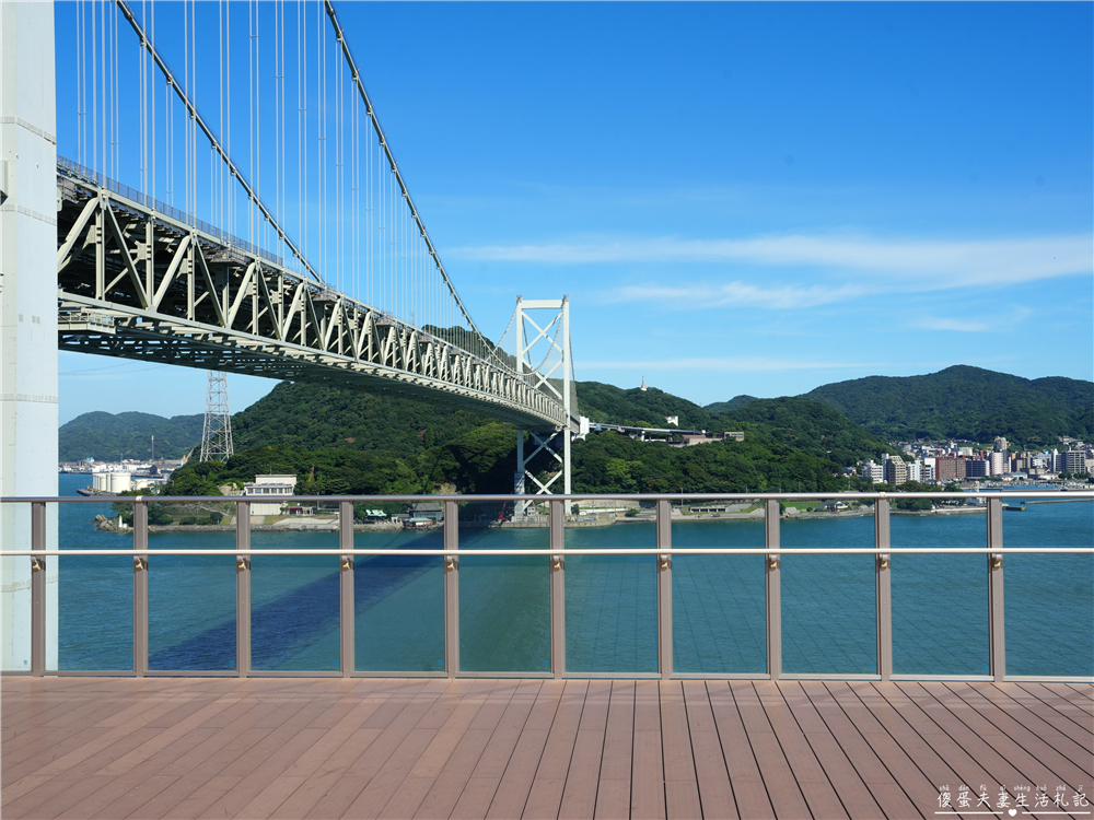 【日本福岡、山口景點】『關門橋』一橋兩景，跨越本州與九州的海上通道風景，走訪兩側休息站！ @傻蛋夫妻生活札記