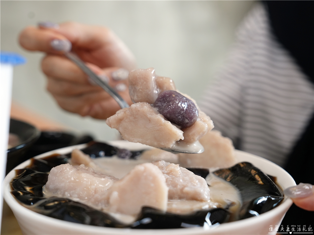 【台中北屯美食】『劉大爺-大坑總店』料多又大碗！大坑步道旁的手工豆花、黑糖刨冰、芋圓專賣~ @傻蛋夫妻生活札記