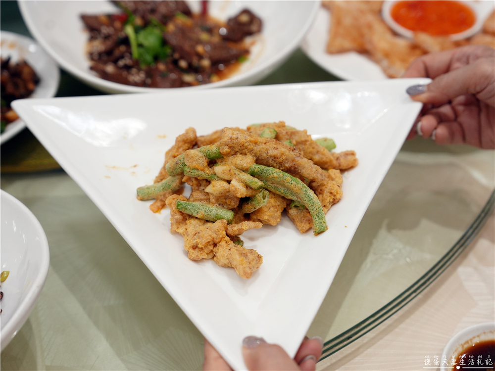 【台中北屯美食】『味道海鮮美食餐廳』寬敞宴會式熱炒餐廳！熱炒口味不重鹹，長輩聚餐也適合！ @傻蛋夫妻生活札記