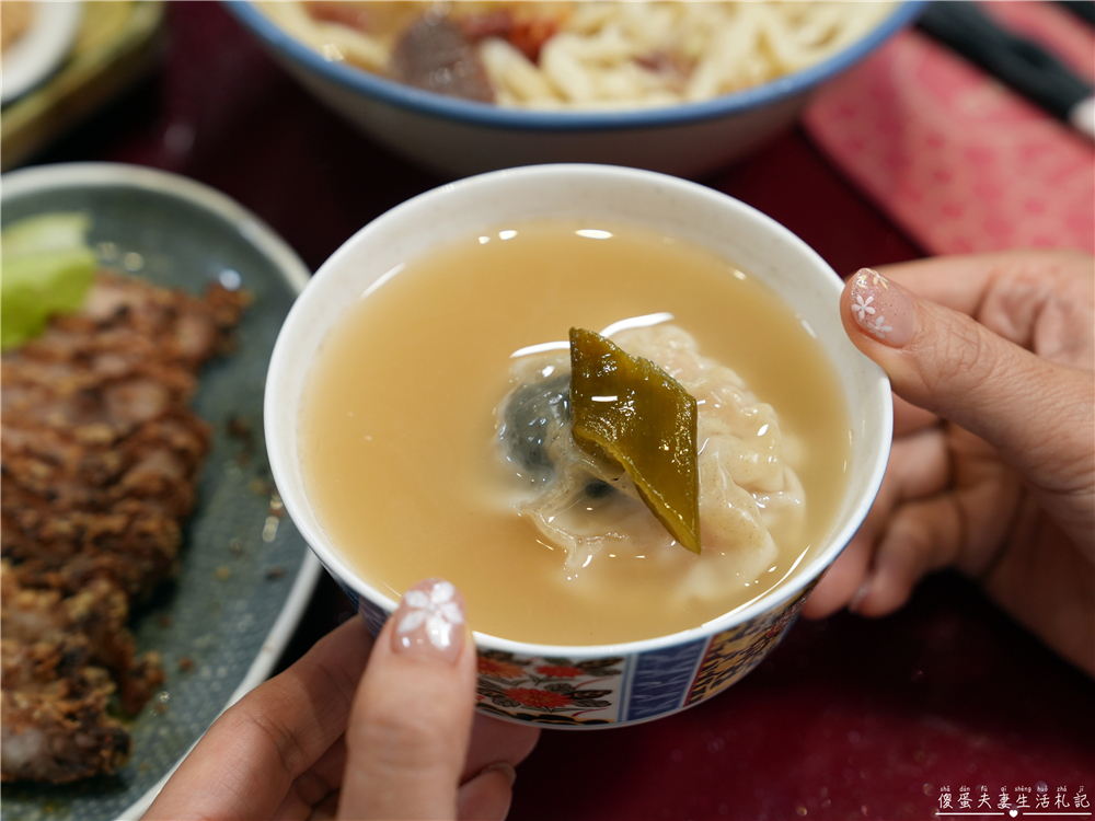 【台中南屯美食】『有春茶館-大墩店』超人氣古早味台式茶館！椒鹽燒肉、樹子蒸鮮魚、麵茶炸年糕通通必須點起來！ @傻蛋夫妻生活札記