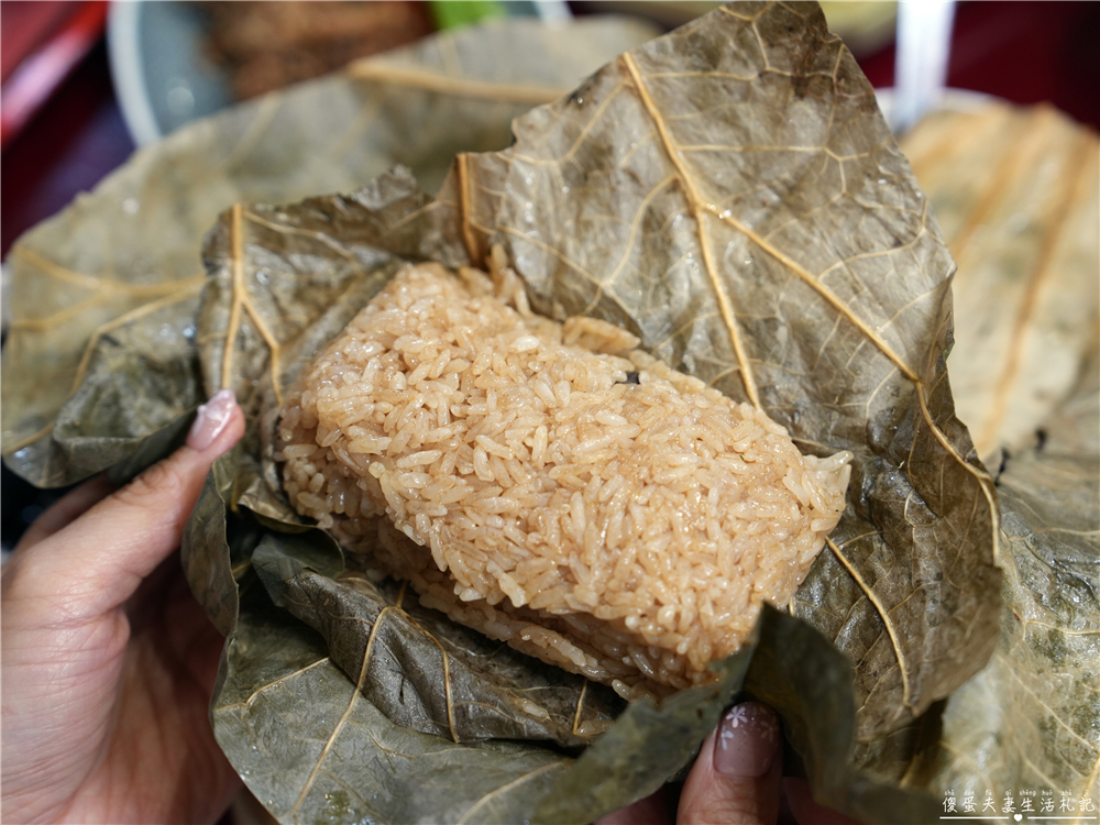 【台中南屯美食】『有春茶館-大墩店』超人氣古早味台式茶館！椒鹽燒肉、樹子蒸鮮魚、麵茶炸年糕通通必須點起來！ @傻蛋夫妻生活札記