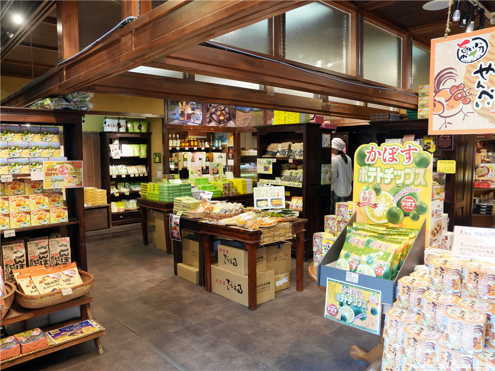 【日本大分景點】『湯布院花卉村 / Yufuin Floral Village』超人氣英式童話村！湯布院最夢幻的拍照打卡景點~~ @傻蛋夫妻生活札記
