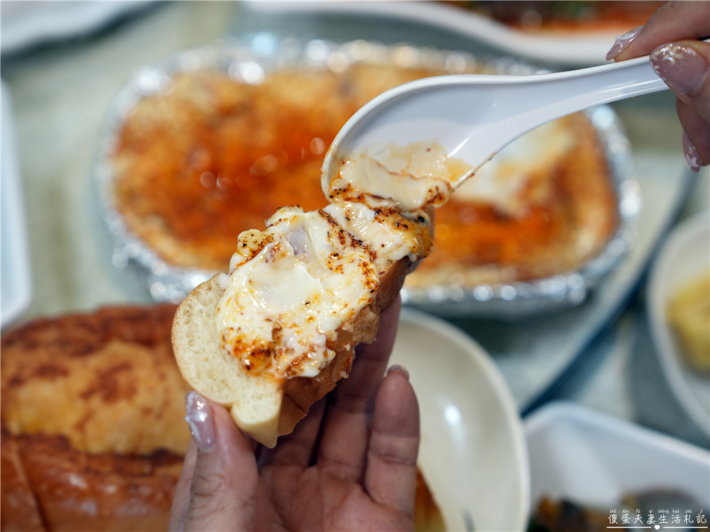 【苗栗頭份美食】『老家烤雞&養生雞湯-頭份信東店』每日限量招牌烤雞！熱炒、烤雞、雞湯一次滿足的聚餐餐廳！ @傻蛋夫妻生活札記