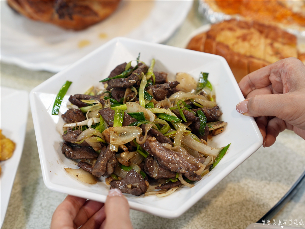【苗栗頭份美食】『老家烤雞&養生雞湯-頭份信東店』每日限量招牌烤雞！熱炒、烤雞、雞湯一次滿足的聚餐餐廳！ @傻蛋夫妻生活札記