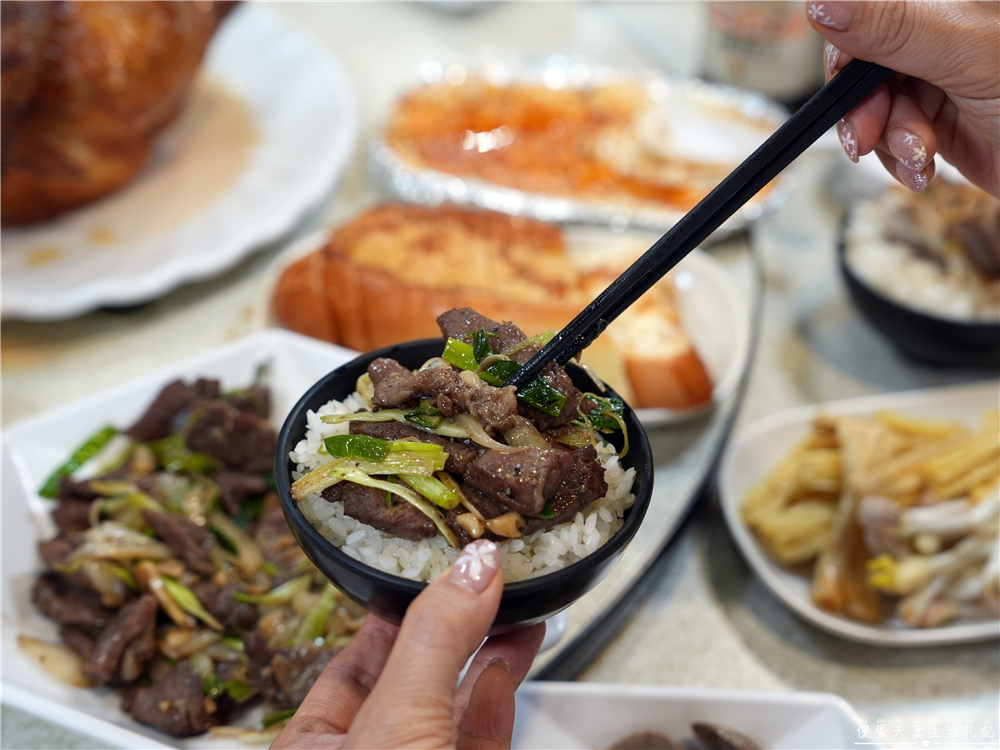 【苗栗頭份美食】『老家烤雞&養生雞湯-頭份信東店』每日限量招牌烤雞!熱炒、烤雞、雞湯一次滿足的聚餐餐廳! @傻蛋夫妻生活札記 【苗栗頭份美食】『老家烤雞&養生雞湯-頭份信東店』每日限量招牌烤雞!熱炒、烤雞、雞湯一次滿足的聚餐餐廳! @傻蛋夫妻生活札記