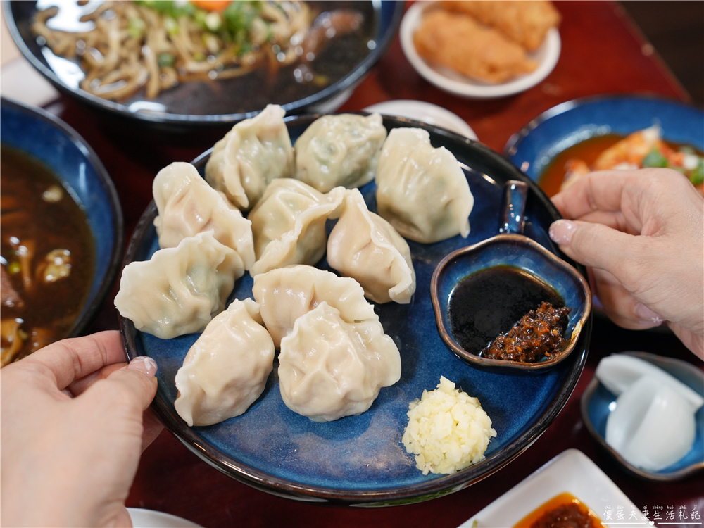 【苗栗大湖美食】『牛宮牛肉麵-苗栗大湖店』在地人氣牛肉麵！重機車友的苗栗山城私房名單！台三線跑山必吃｜72快速道路美食 @傻蛋夫妻生活札記