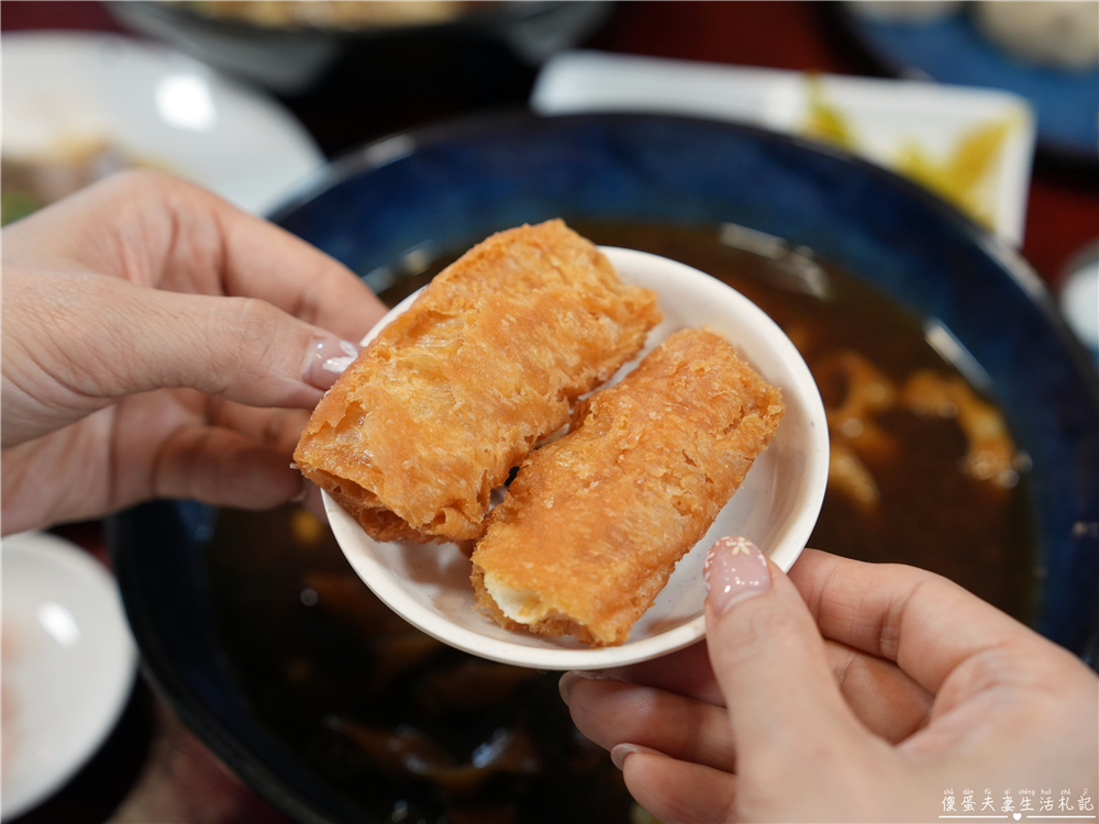 【苗栗大湖美食】『牛宮牛肉麵-苗栗大湖店』在地人氣牛肉麵！重機車友的苗栗山城私房名單！台三線跑山必吃｜72快速道路美食 @傻蛋夫妻生活札記