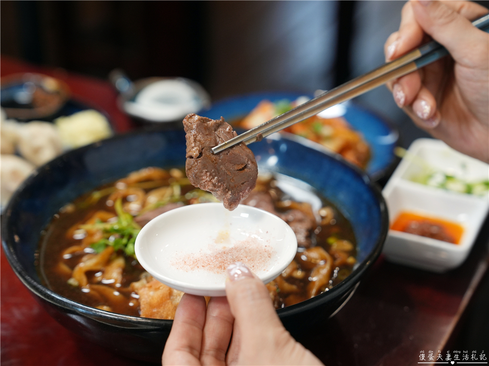【苗栗大湖美食】『牛宮牛肉麵-苗栗大湖店』在地人氣牛肉麵！重機車友的苗栗山城私房名單！台三線跑山必吃｜72快速道路美食 @傻蛋夫妻生活札記