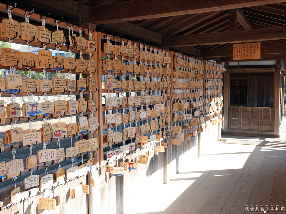 【日本廣島景點】『嚴島神社』日本三景朝聖!搭渡輪登宮島,退潮漫步大鳥居、宮島商店街美食一次收集! @傻蛋夫妻生活札記 【日本廣島景點】『嚴島神社』日本三景朝聖!搭渡輪登宮島,退潮漫步大鳥居、宮島商店街美食一次收集! @傻蛋夫妻生活札記