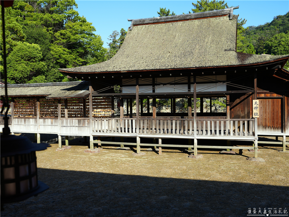 【日本廣島景點】『嚴島神社』日本三景朝聖!搭渡輪登宮島,退潮漫步大鳥居、宮島商店街美食一次收集! @傻蛋夫妻生活札記 【日本廣島景點】『嚴島神社』日本三景朝聖!搭渡輪登宮島,退潮漫步大鳥居、宮島商店街美食一次收集! @傻蛋夫妻生活札記