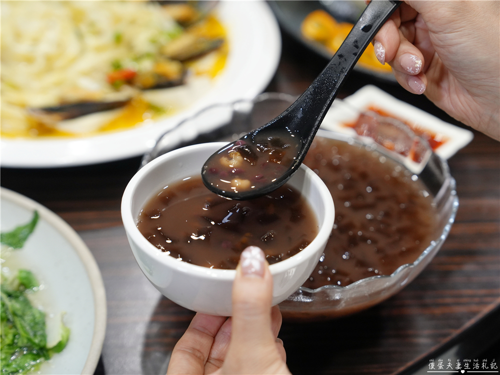 【苗栗後龍美食】『范頭家新港宴會廳』高鐵苗栗站旁超人氣客家餐廳!後龍一日遊必吃美食推薦! @傻蛋夫妻生活札記 【苗栗後龍美食】『范頭家新港宴會廳』高鐵苗栗站旁超人氣客家餐廳!後龍一日遊必吃美食推薦! @傻蛋夫妻生活札記
