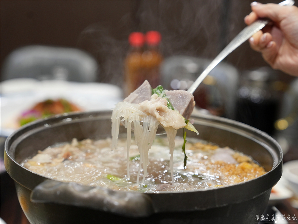 【苗栗後龍美食】『范頭家新港宴會廳』高鐵苗栗站旁超人氣客家餐廳！後龍一日遊必吃美食推薦！ @傻蛋夫妻生活札記