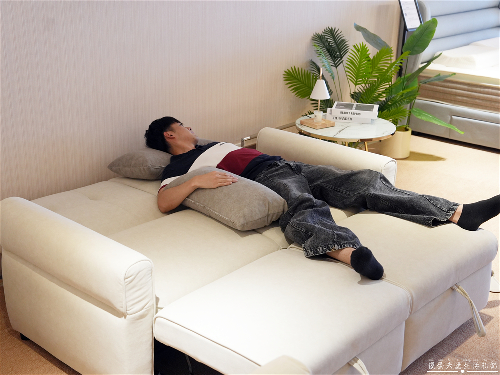【台中西屯】『半日眠RÊVEs』小坪數空間救星!兼具美感與機能的沙發床專賣店~超質感MIT沙發線下體驗館! @傻蛋夫妻生活札記 【台中西屯】『半日眠RÊVEs』小坪數空間救星!兼具美感與機能的沙發床專賣店~超質感MIT沙發線下體驗館! @傻蛋夫妻生活札記