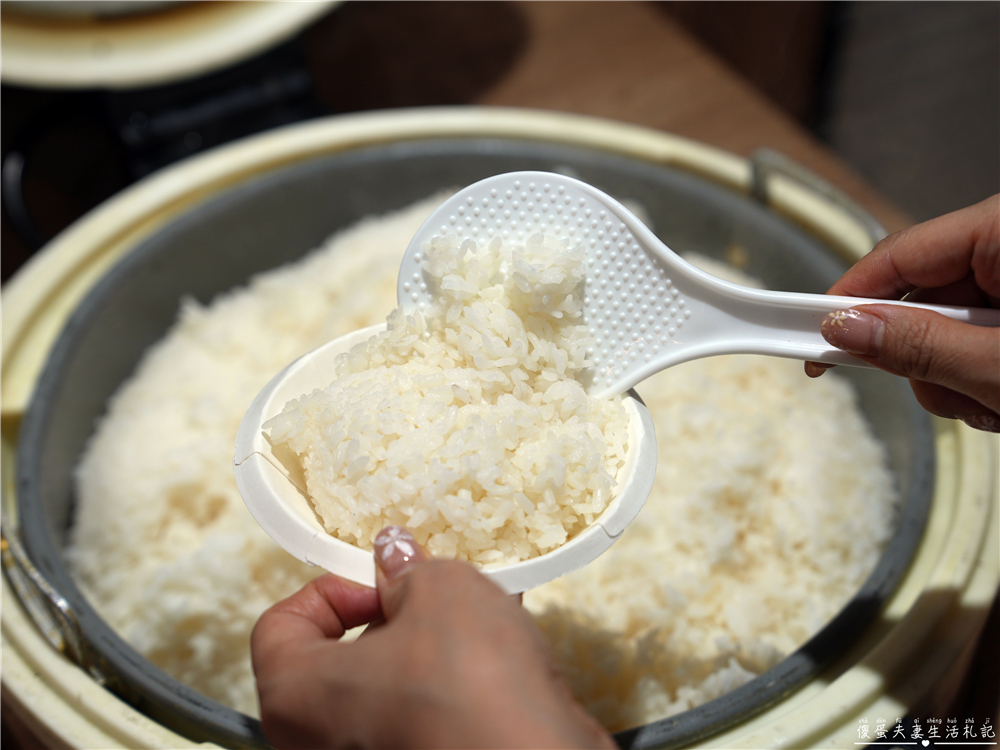 【苗栗竹南美食】『烤滿氛』熱炒、串烤一次滿足！下班聚餐宵夜新選擇！ @傻蛋夫妻生活札記