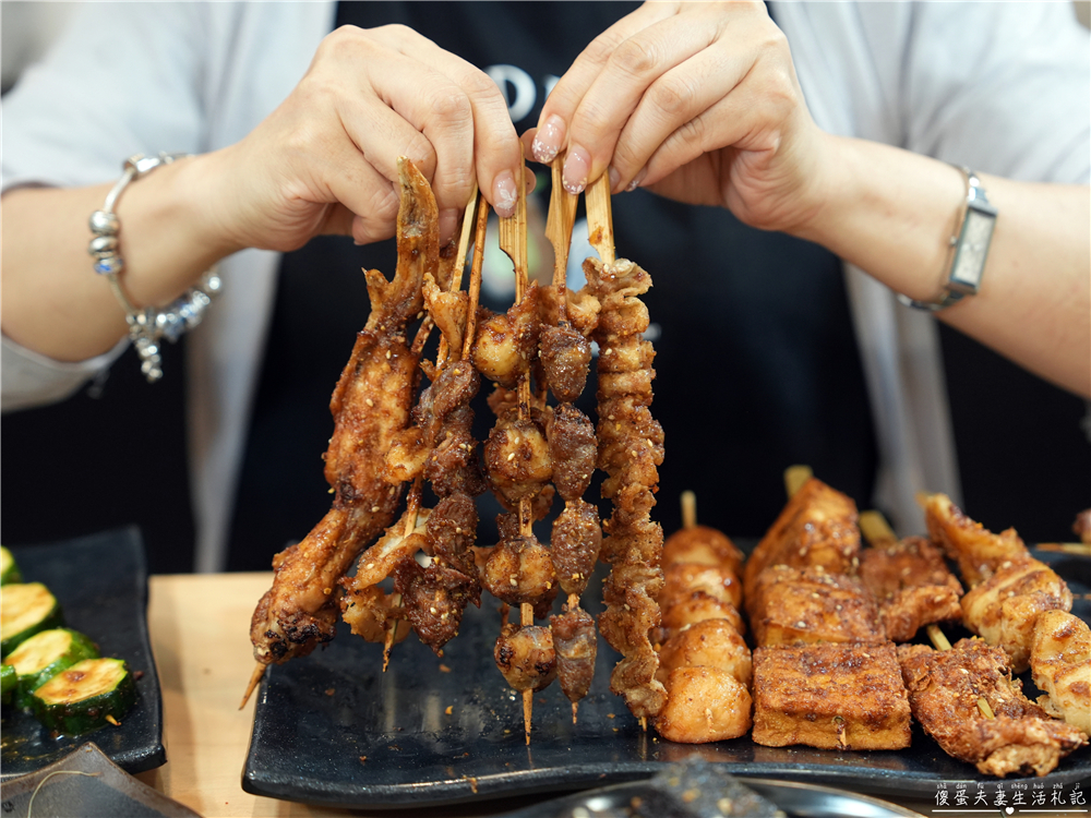 【苗栗竹南美食】『烤滿氛』熱炒、串烤一次滿足！下班聚餐宵夜新選擇！ @傻蛋夫妻生活札記