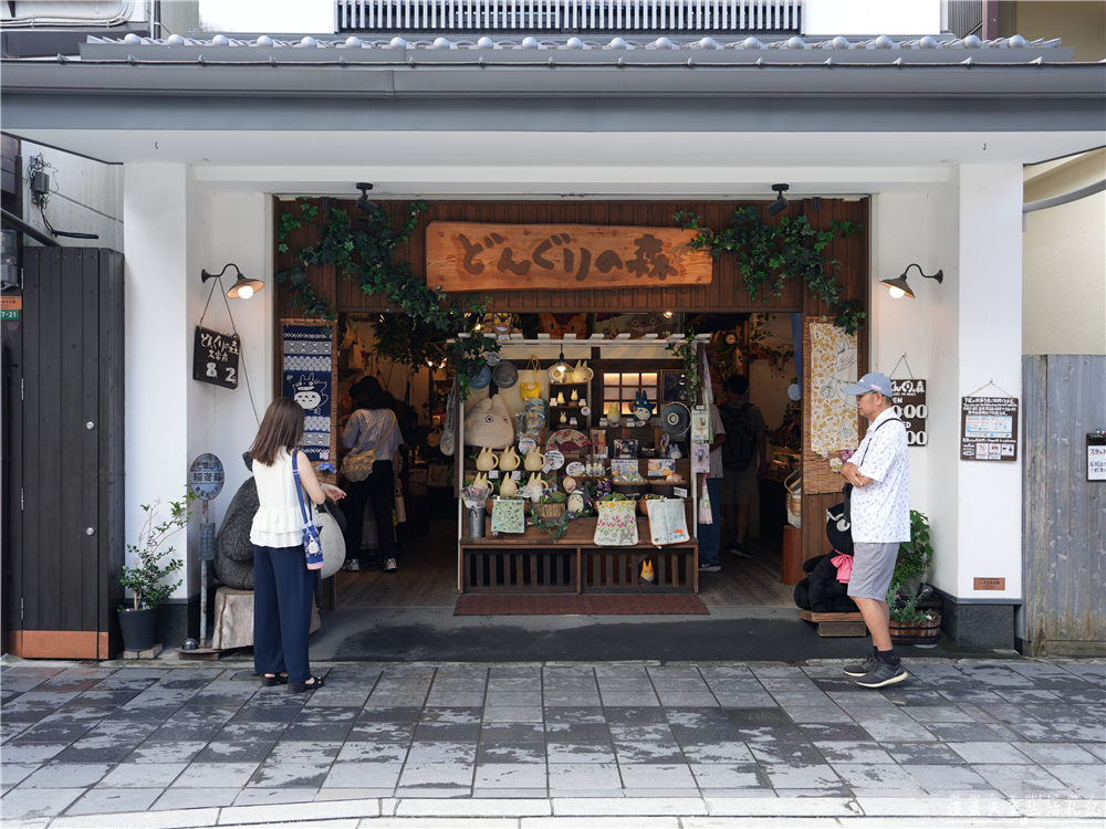 【日本福岡景點】『太宰府天滿宮』一路吃進天滿宮!表參道美食、御神牛與水占卜一次收集! @傻蛋夫妻生活札記 【日本福岡景點】『太宰府天滿宮』一路吃進天滿宮!表參道美食、御神牛與水占卜一次收集! @傻蛋夫妻生活札記