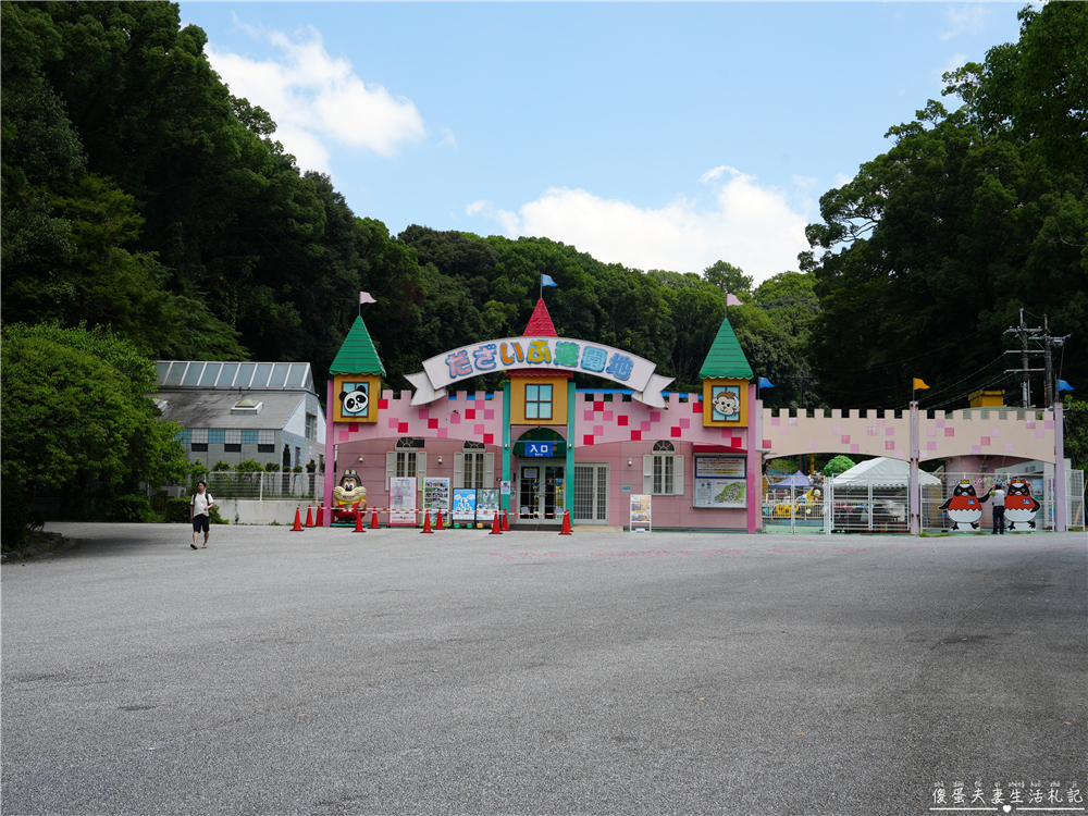 【日本福岡景點】『太宰府天滿宮』一路吃進天滿宮!表參道美食、御神牛與水占卜一次收集! @傻蛋夫妻生活札記 【日本福岡景點】『太宰府天滿宮』一路吃進天滿宮!表參道美食、御神牛與水占卜一次收集! @傻蛋夫妻生活札記