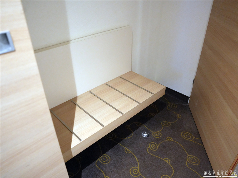 【奧地利薩爾茲堡住宿】『H+ Hotel Salzburg』開箱！薩爾茲堡中央車站旁，交通便利、生活機能超方便，高CP值四星級住宿~ @傻蛋夫妻生活札記