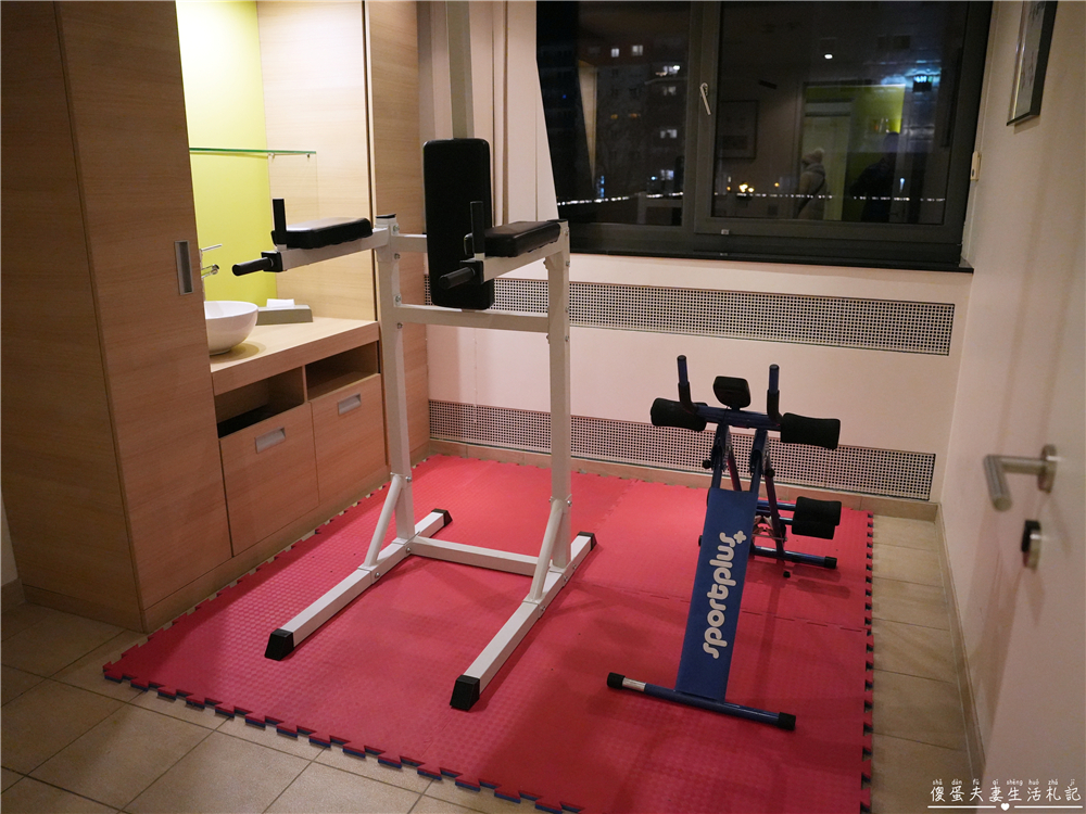 【奧地利薩爾茲堡住宿】『H+ Hotel Salzburg』開箱！薩爾茲堡中央車站旁，交通便利、生活機能超方便，高CP值四星級住宿~ @傻蛋夫妻生活札記