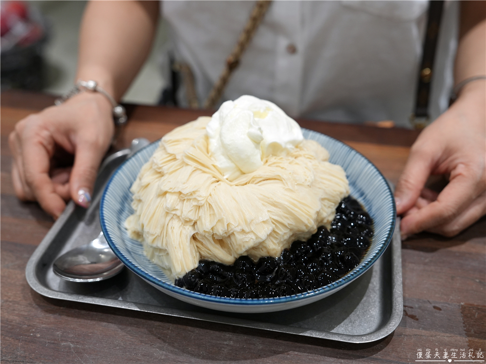【台中北屯美食】『老喬冰菓室』北屯超人氣冰店！季節限定芒果雪花冰~雪花冰控必收藏！ @傻蛋夫妻生活札記