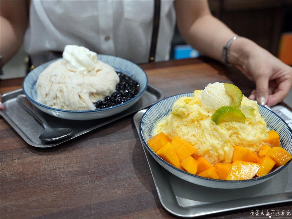 【台中北屯美食】『老喬冰菓室』北屯超人氣冰店！季節限定芒果雪花冰~雪花冰控必收藏！ @傻蛋夫妻生活札記