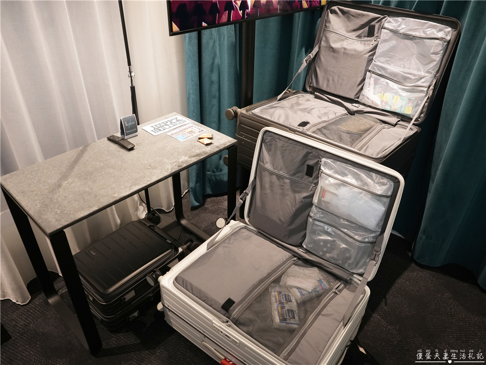 【奧地利因斯布魯克住宿】『Motel One Innsbruck』坐擁阿爾卑斯山景!因斯布魯克車站旁高質感精品旅店~ @傻蛋夫妻生活札記 【奧地利因斯布魯克住宿】『Motel One Innsbruck』坐擁阿爾卑斯山景!因斯布魯克車站旁高質感精品旅店~ @傻蛋夫妻生活札記