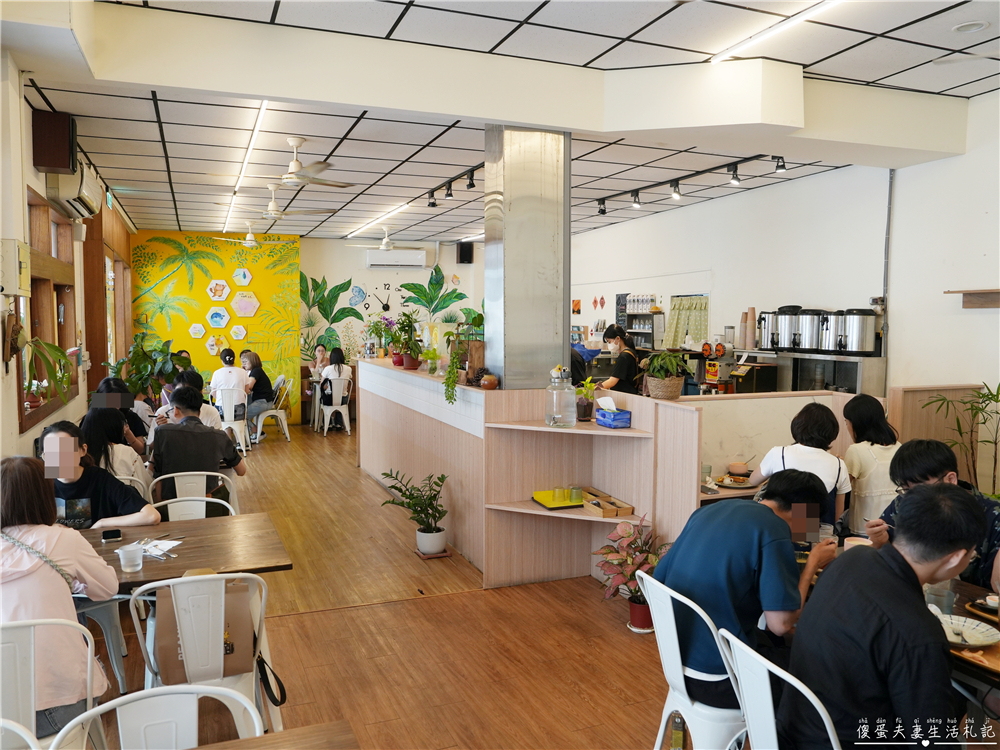 【台中東區美食】『阿飛Brunch』森林系早午餐！藏身巷弄的超Chill質感系台中早午餐~ @傻蛋夫妻生活札記
