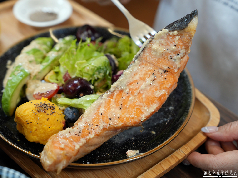 【台中東區美食】『阿飛Brunch』森林系早午餐!藏身巷弄的超Chill質感系台中早午餐~ @傻蛋夫妻生活札記 【台中東區美食】『阿飛Brunch』森林系早午餐!藏身巷弄的超Chill質感系台中早午餐~ @傻蛋夫妻生活札記